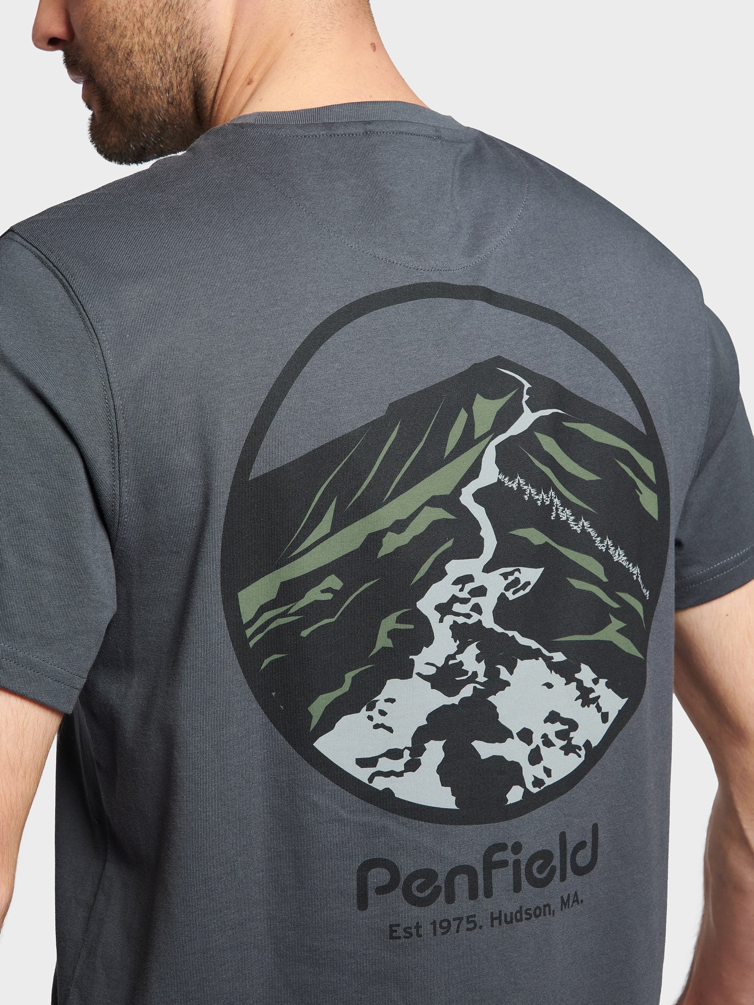 Ridge Trail Back Graphic T-shirt in Ebony